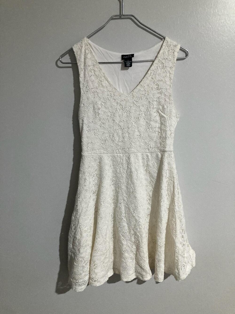 Rue21 Dress Womens L White Lace Fit & Flare V-Neck Sleeveless Short Party